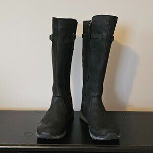 Eddie Bauer Women's Lodge Boots sz 9